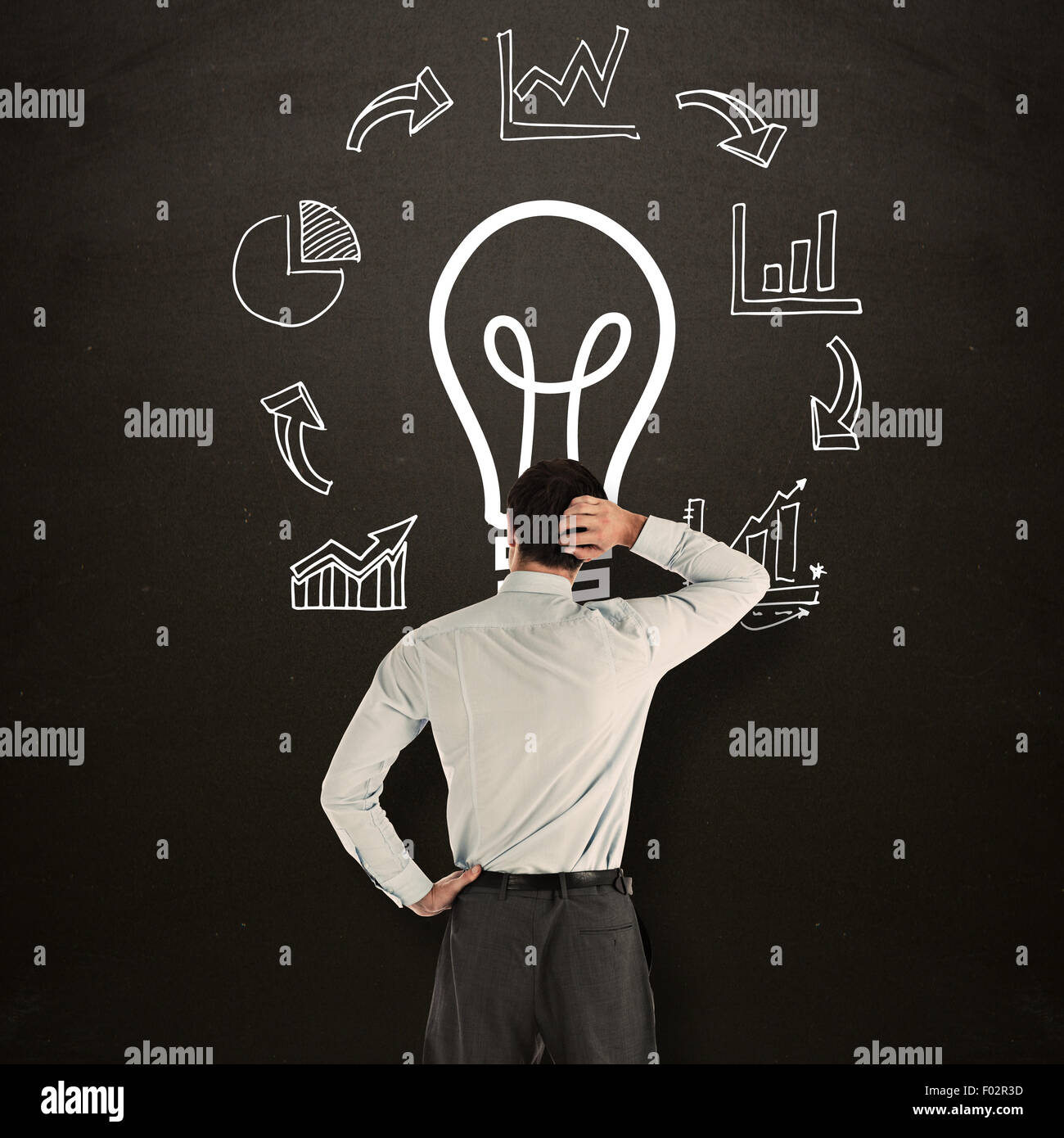 Immagine composita di pensare imprenditore con la mano sulla testa Foto Stock