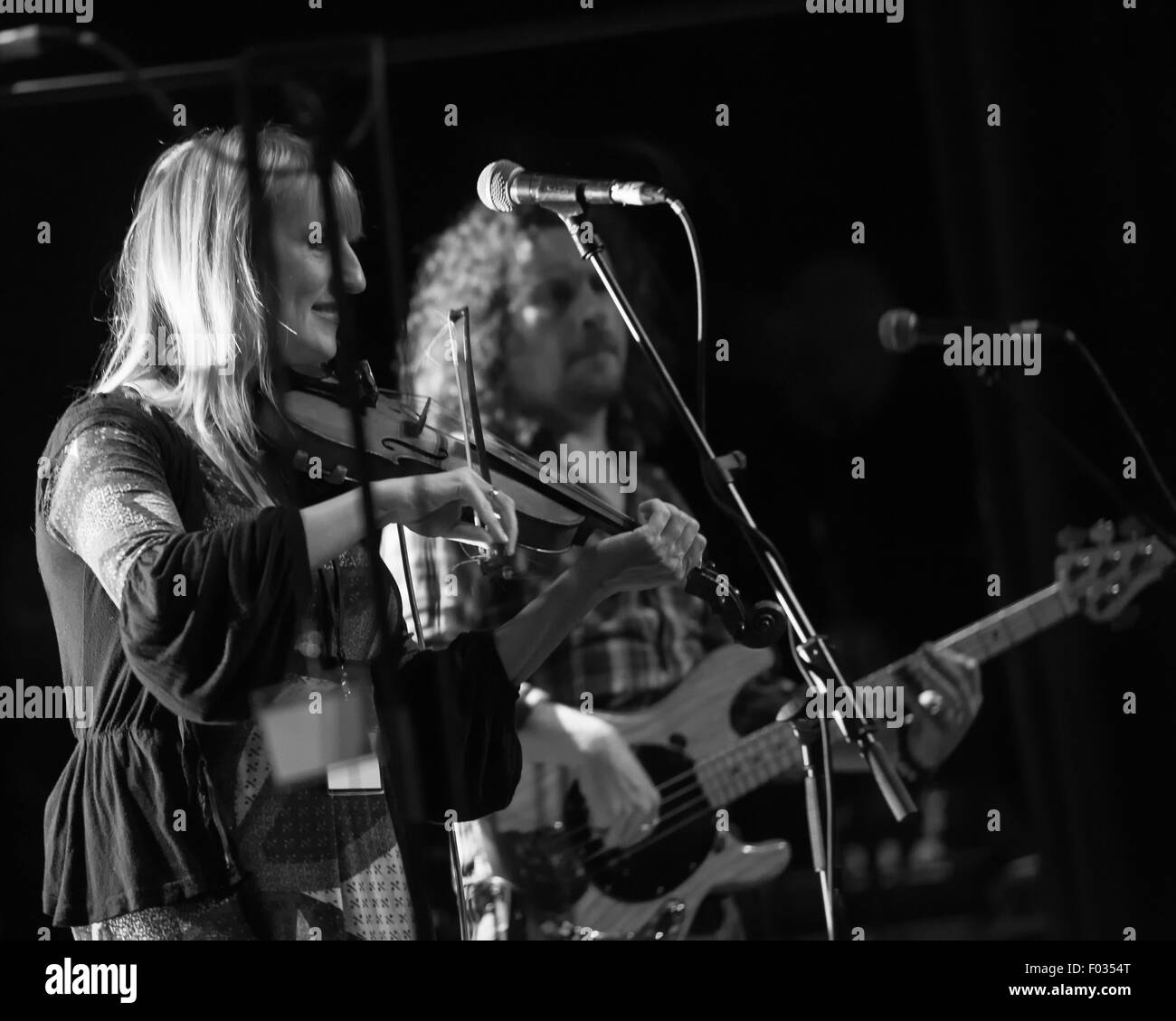 Folkfest, Killarney,XXV Luglio 2015, Kila eseguire live al Folkfest , INEC, Killarney sulla XXV Luglio Foto Stock