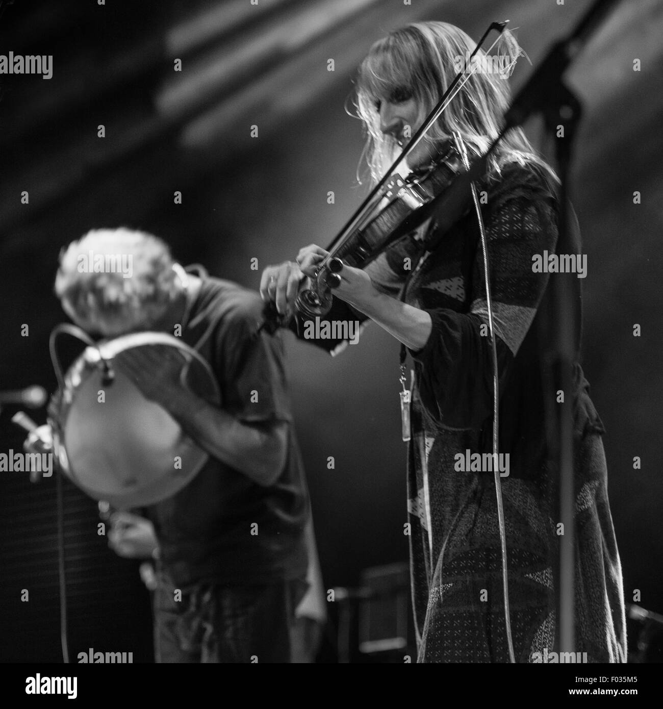 Folkfest,Killarney,25 Luglio 2015,Kila eseguire live al Folkfest,all'INEC,Killarney sulla XXV Luglio Foto Stock