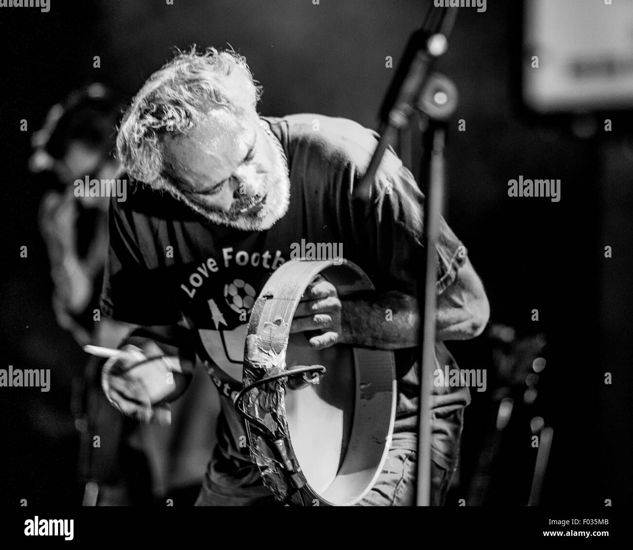 Folkfest,Killarney,25 Luglio 2015,Kila eseguire live al Folkfest,all'INEC,Killarney sulla XXV Luglio Foto Stock