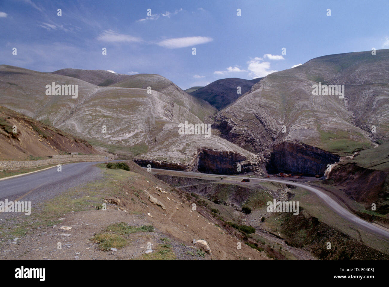 Strada di Montagna vicino a Guelma, Algeria. Foto Stock