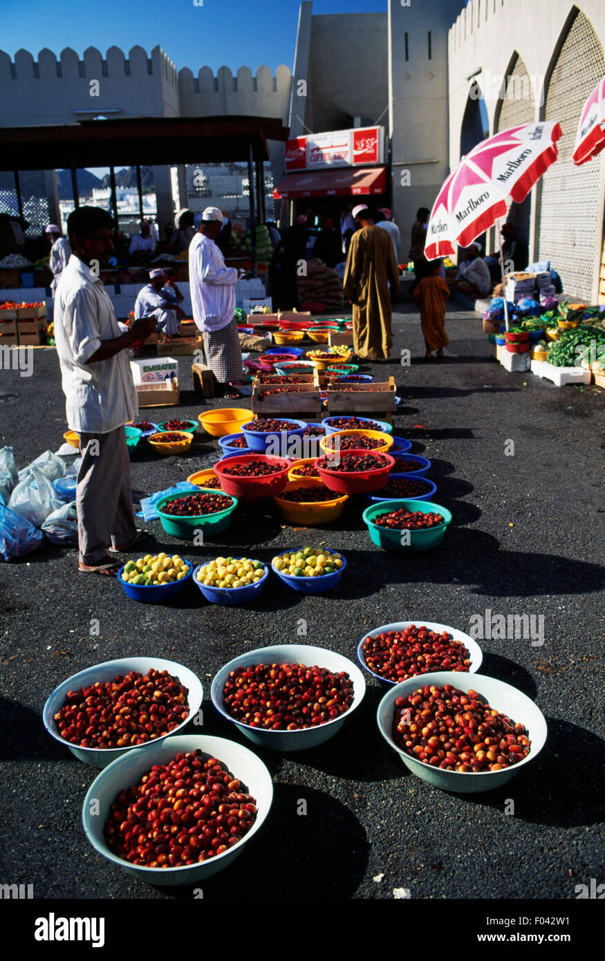 Pomodori per la vendita, Muttrah, Oman. Foto Stock