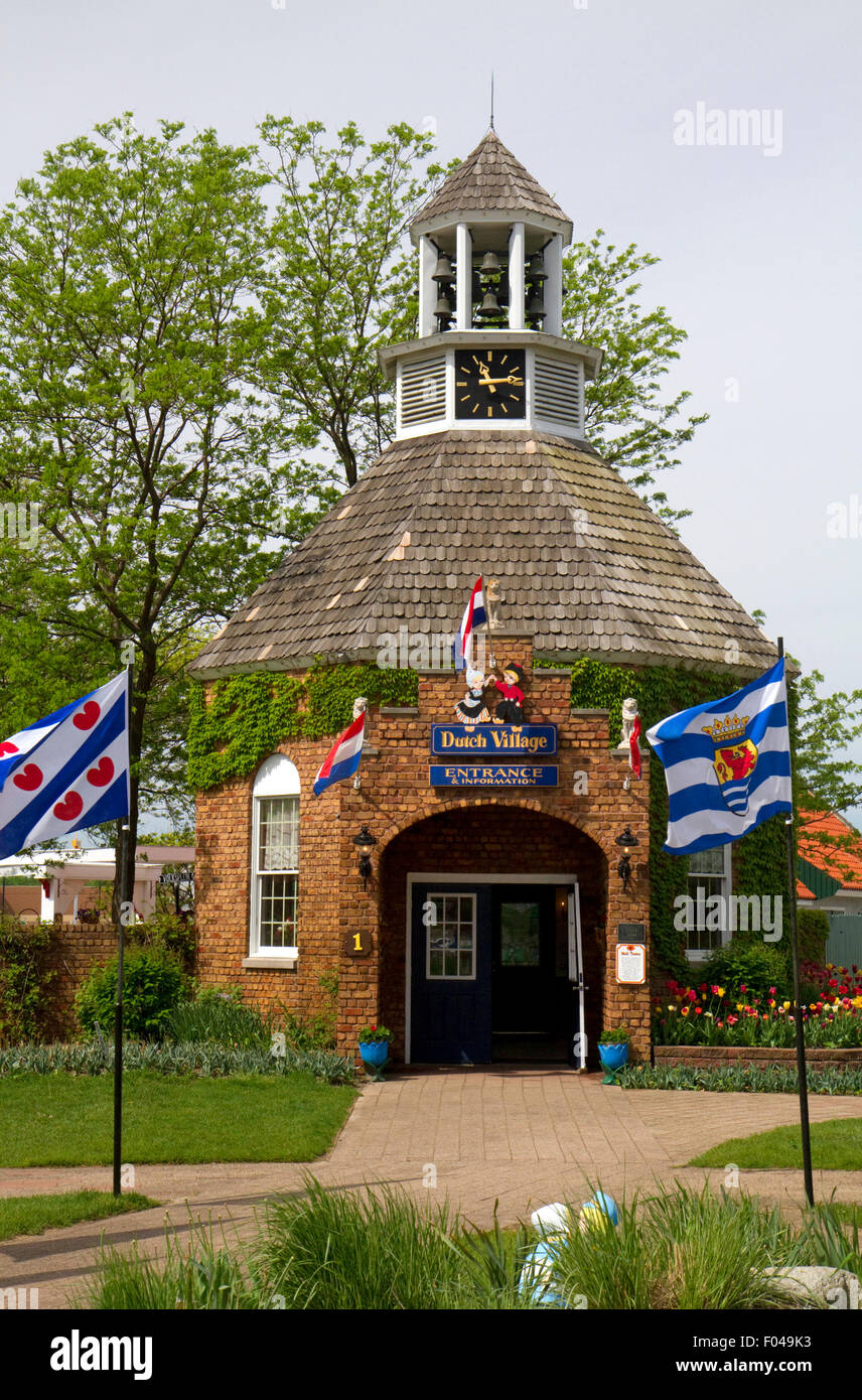 Ingresso principale al villaggio olandese di trova in Olanda, Michigan, Stati Uniti d'America. Foto Stock