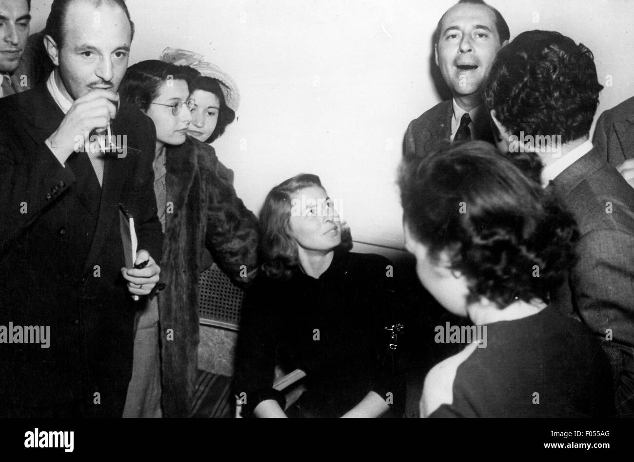 Bergman, Ingrid, 29.8.1915 - 29.8.1982, attrice svedese di mezza lunghezza, con Roberto Rossellini, alla conferenza stampa di Roma, marzo 1949, Foto Stock