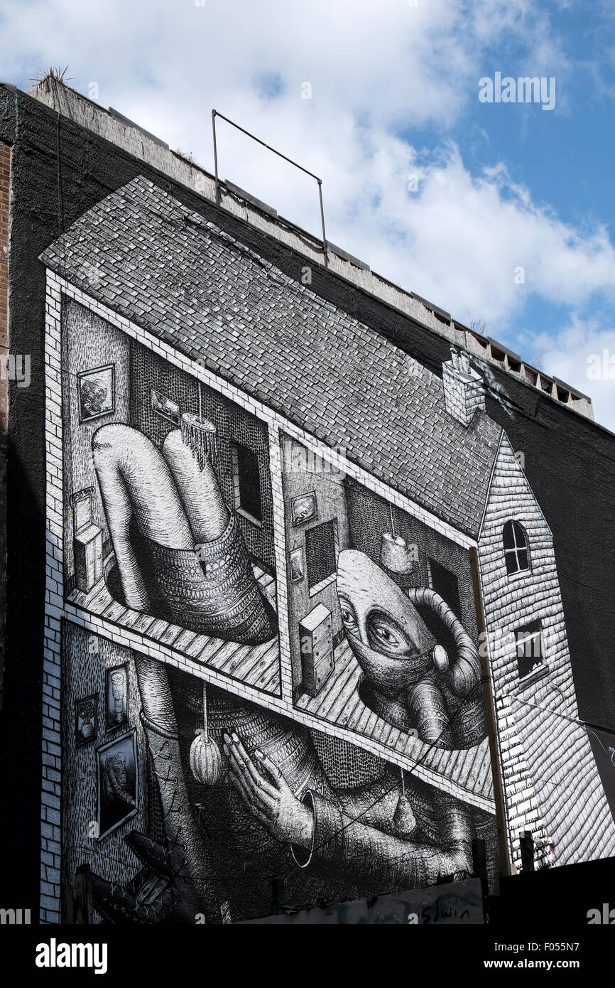Arte di strada per artista flemma sulla parete in Shoreditch East London REGNO UNITO KATHY DEWITT Foto Stock