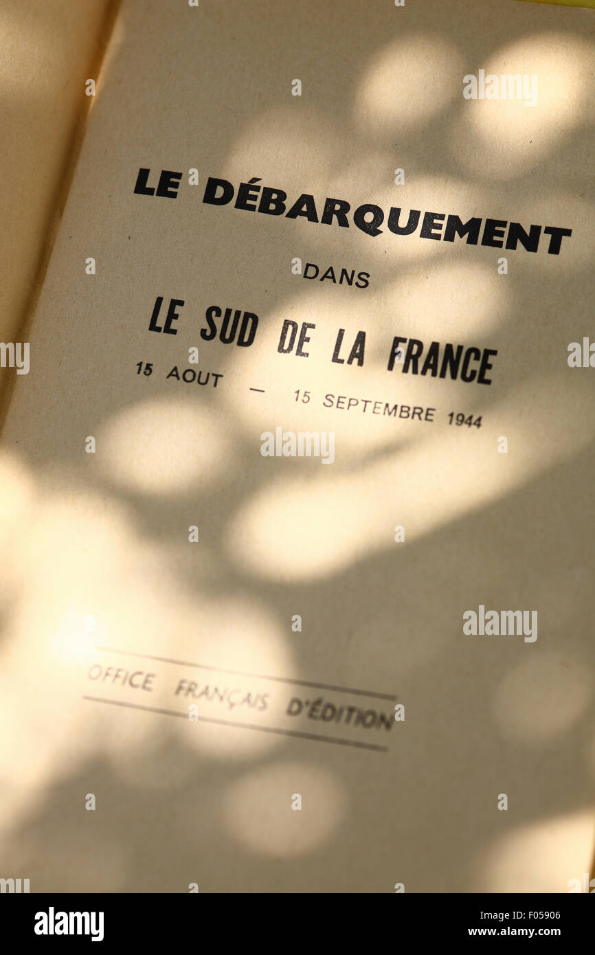 Libro francese sull'invasione del sud della Francia dagli Alleati Foto Stock