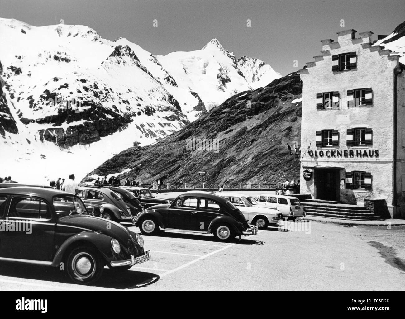 Geografia / viaggio, Austria, Carinzia, paesaggi, vista al Grossglockner dal parcheggio Glocknerhaus, anni 60, diritti aggiuntivi-clearences-non disponibile Foto Stock