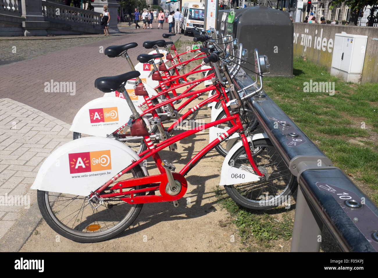 "Velo Antwerpen' Città noleggio di biciclette in Anversa, Belgio Foto Stock