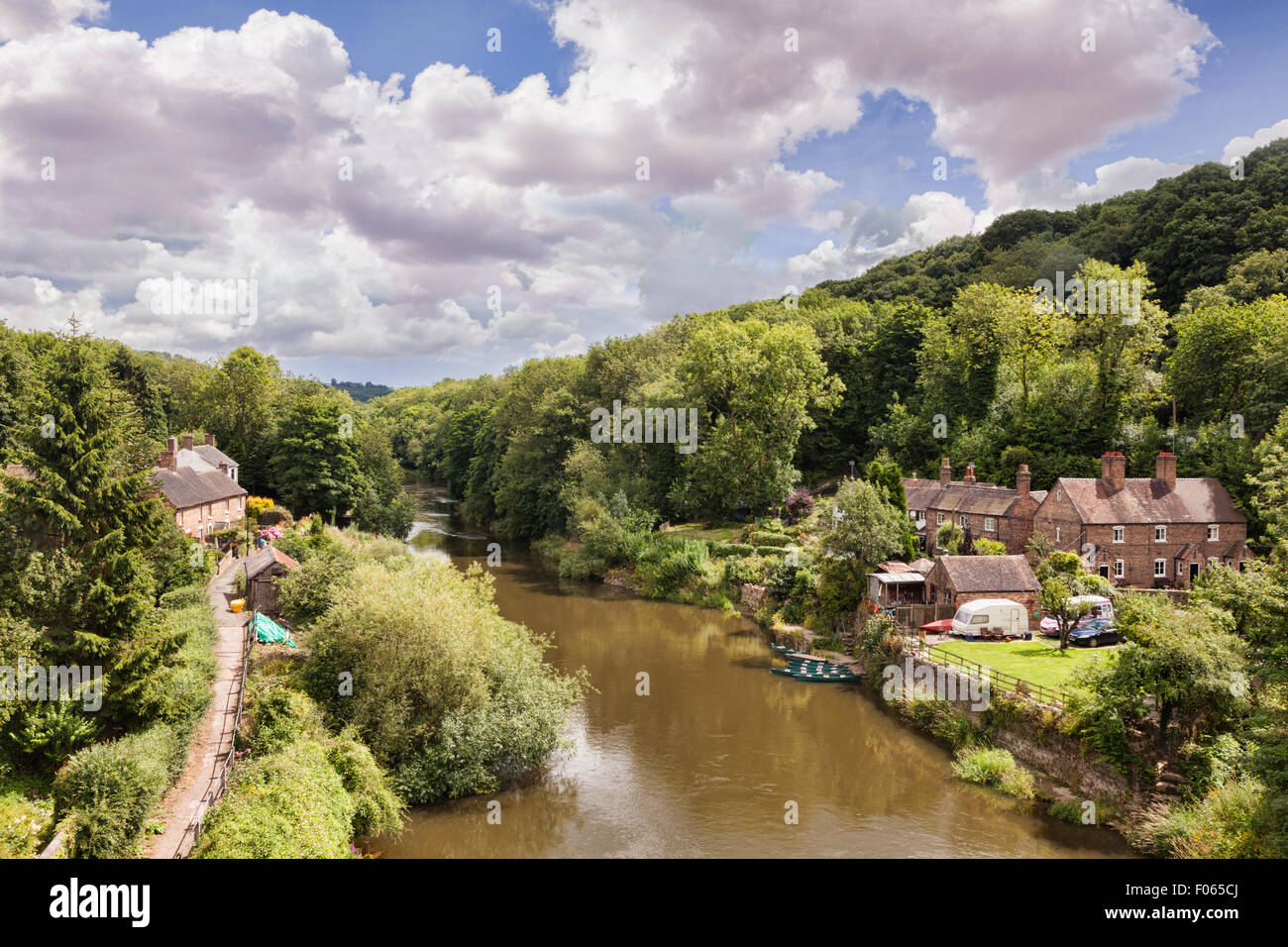 Il fiume Severn di Ironbridge, Shropshire, Inghilterra Foto Stock