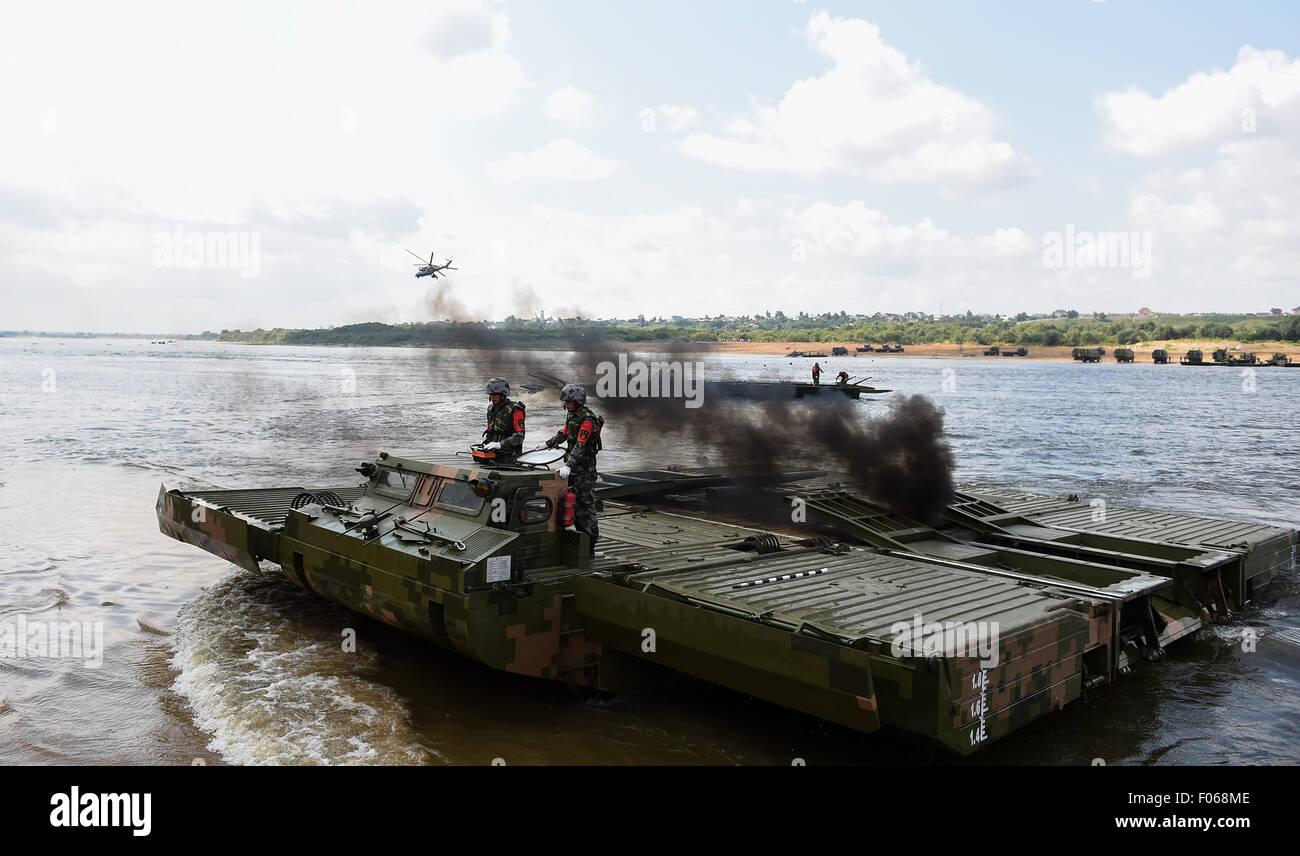 Murom, Russia. 8 Ago, 2015. I soldati dell Esercito Popolare di Liberazione cinese partecipare all'esercito Internazionale Giochi 2015 di Murom, Russia, su Agosto 8, 2015. Credito: Xinhua/Alamy Live News Foto Stock