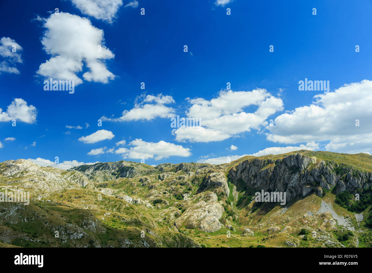 Le montagne del Parco Nazionale Durmitor in Montenegro, nei Balcani. Europa Foto Stock
