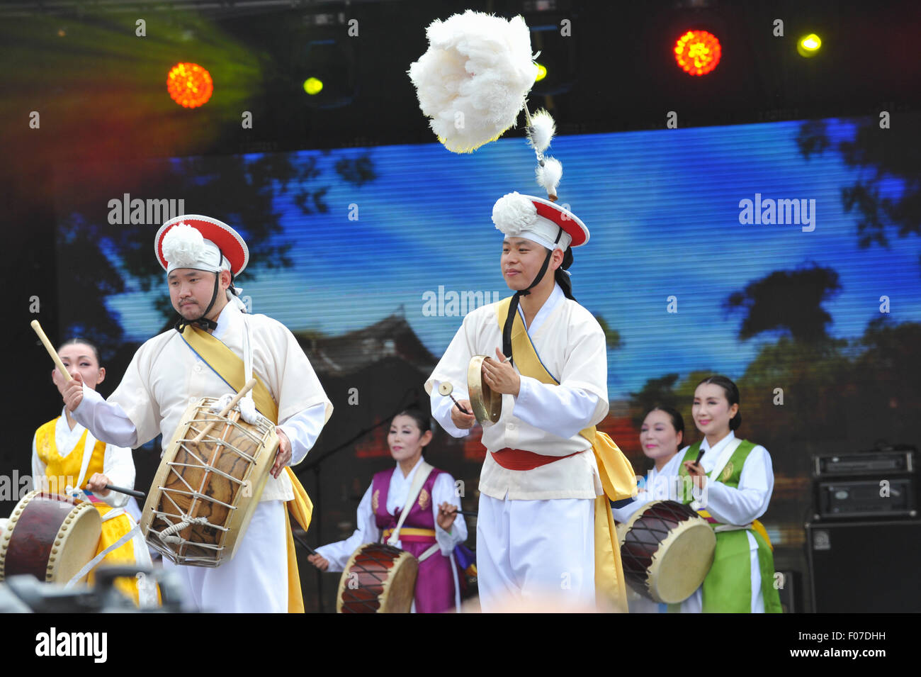 Trafalgar Square, Londra, Regno Unito. Il 9 agosto 2015. Corea Festival in Trafalgar Square. Credito: Matteo Chattle/Alamy Live News Foto Stock