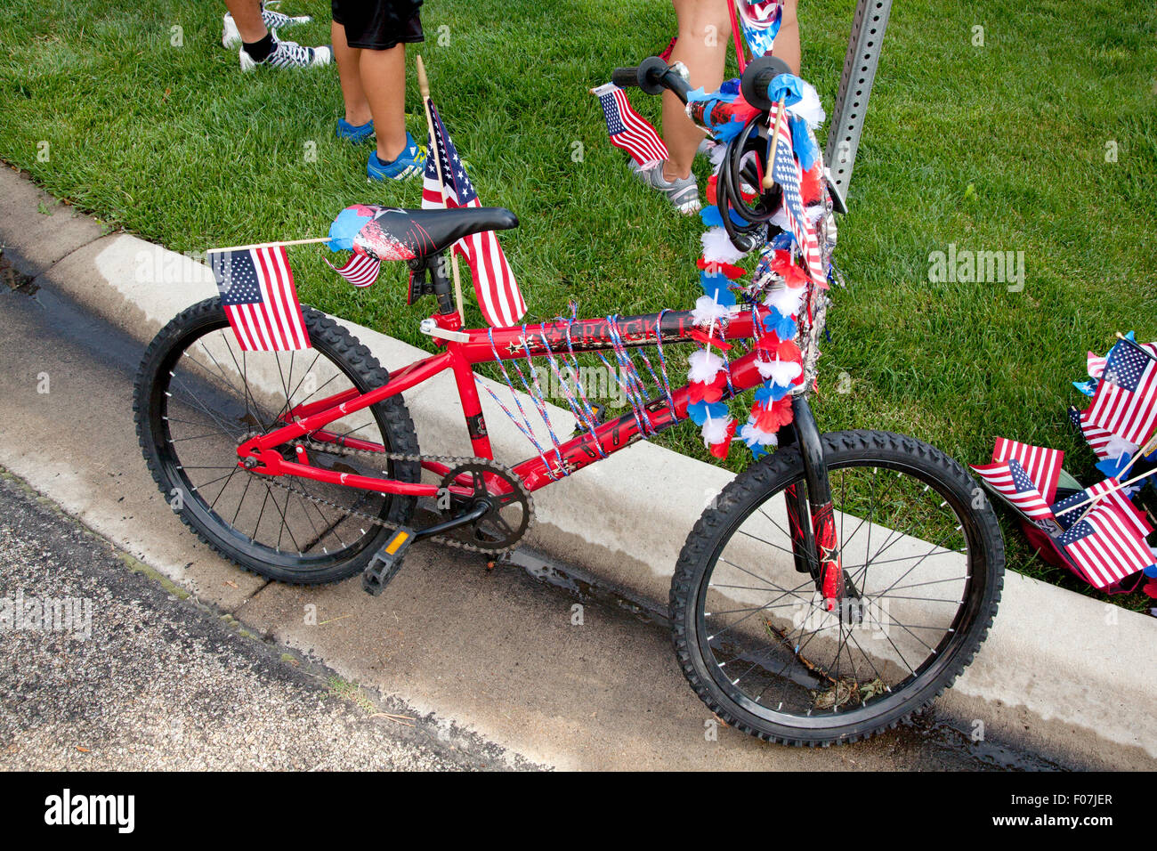 Il Kid's decorate di bicicletta per il quarto di luglio, 2015 Foto Stock