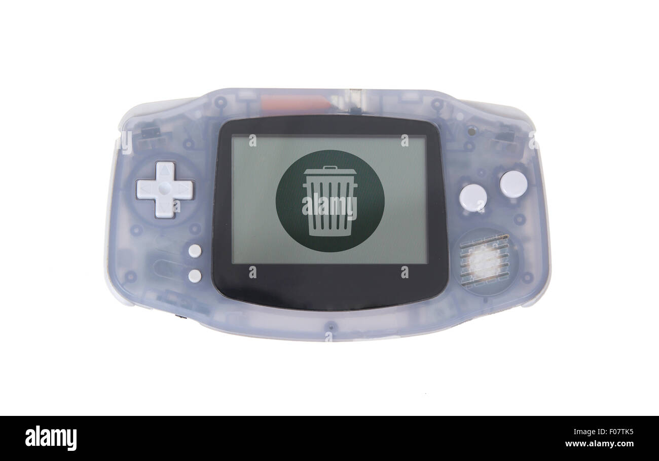 Old Dirty console di gioco portatili con un piccolo schermo - bin Foto Stock