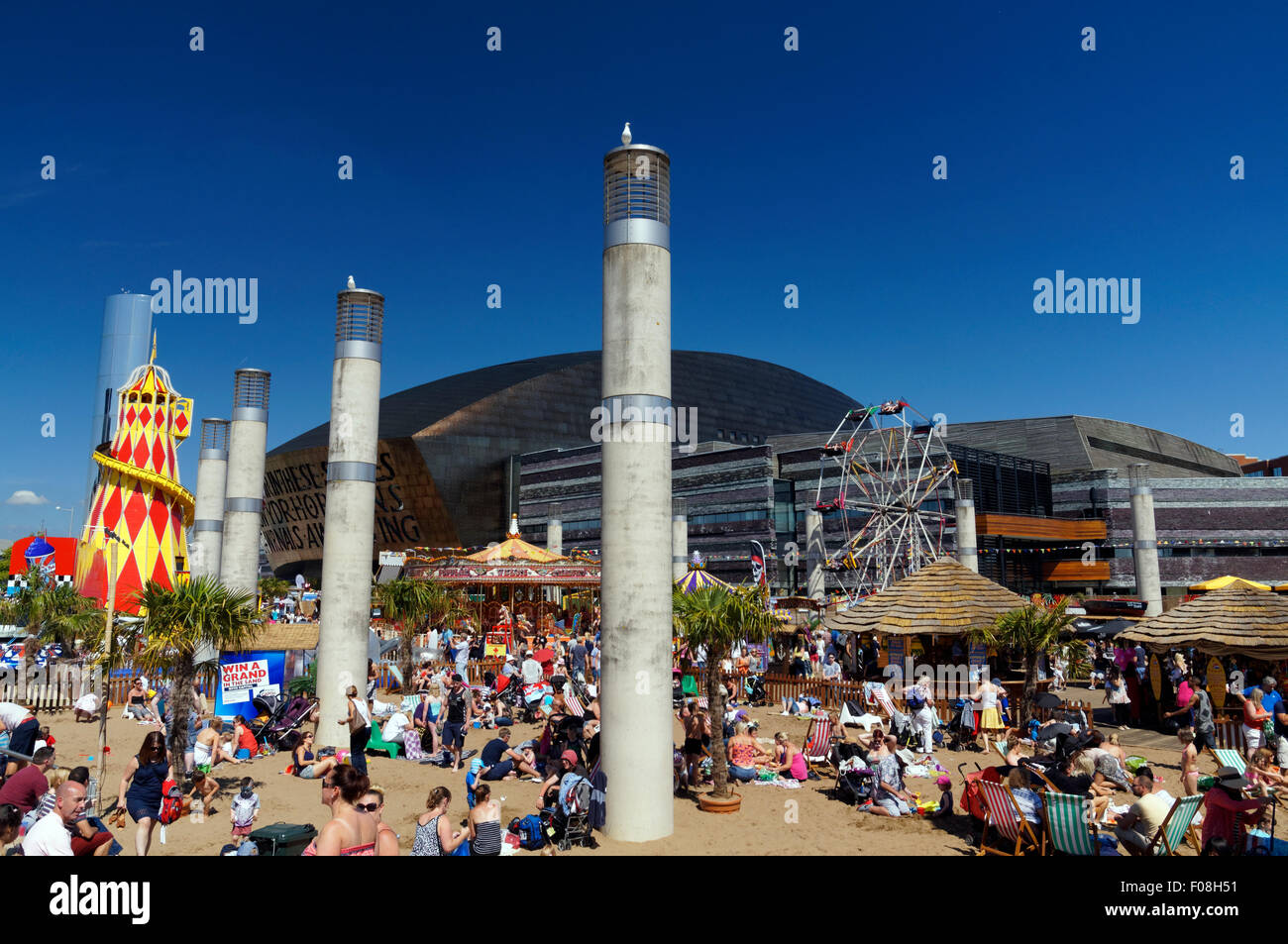 Cardiff Bay Beach summer festival, Roald Dahl Plas, Baia di Cardiff Galles del Sud, Regno Unito. Foto Stock