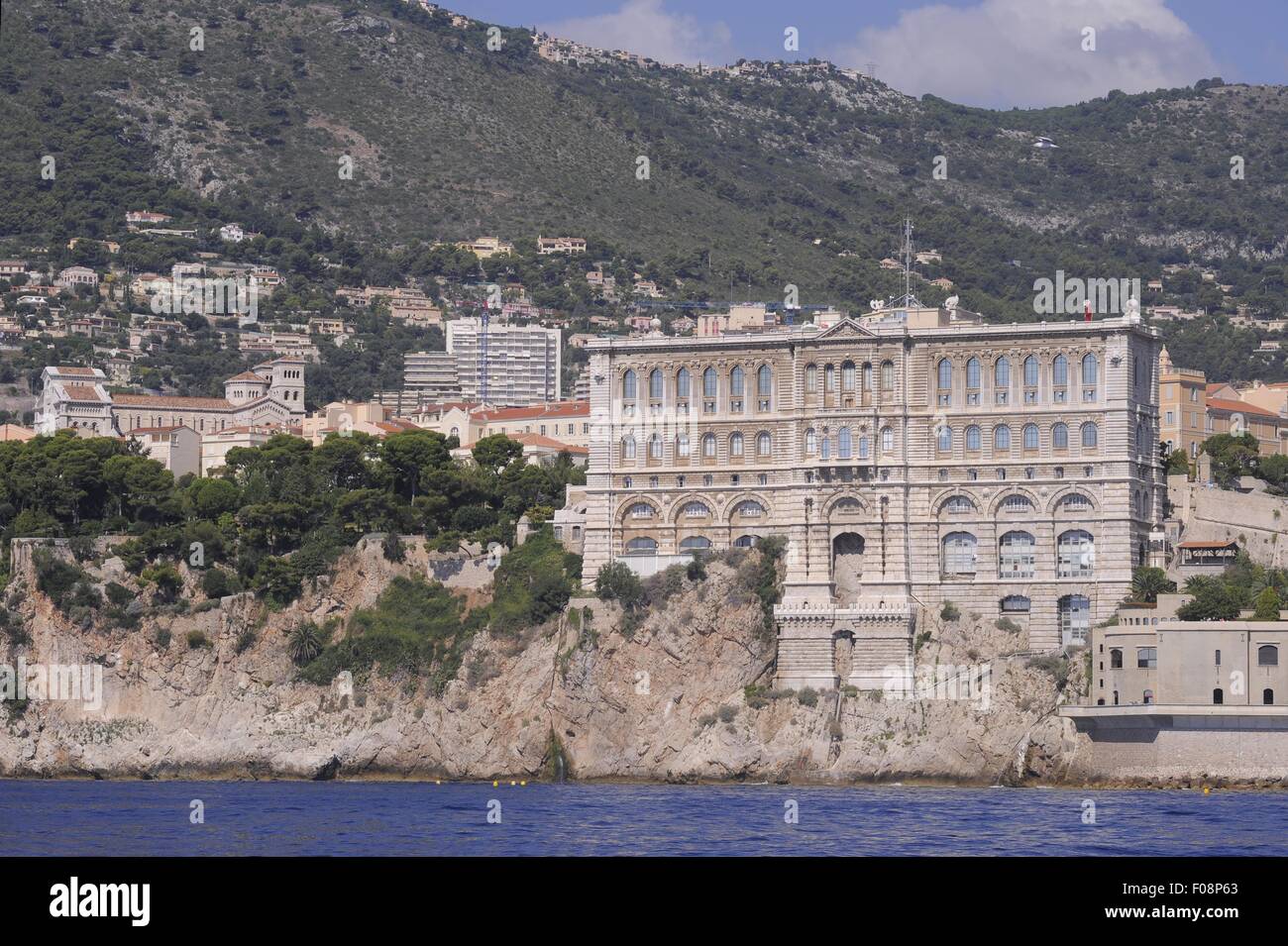 Principato di Monaco, la città di Monte Carlo vista dal mare, l'edificio del Museo Oceanografico Foto Stock