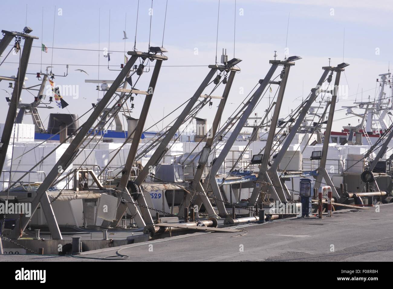 Pila, presso il comune di Porto Tolle, delta del fiume Po in provincia di Rovigo (Italia), il porto di pesca Foto Stock