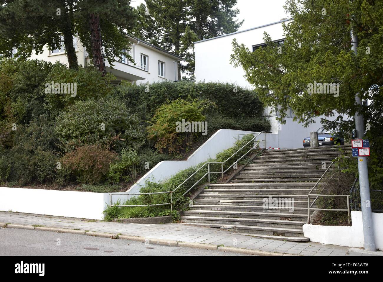 Weissenhof station wagon con giardino a Stoccarda, Germania Foto Stock