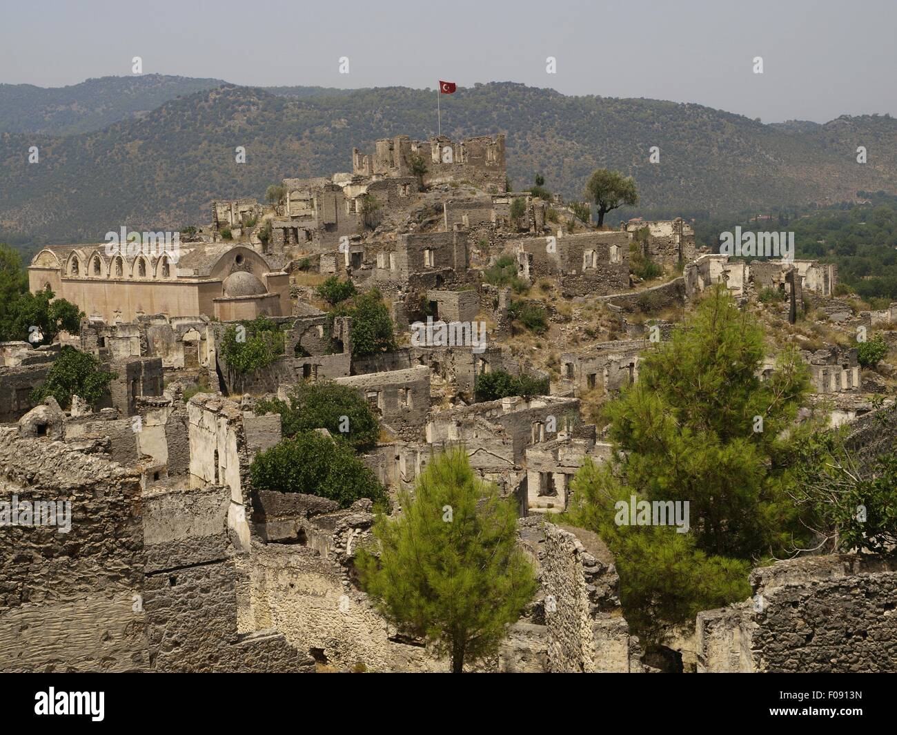 Vista della città abbandonate di Kayakoy, Turchia Foto Stock