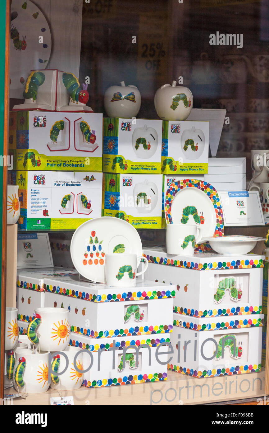 Il molto affamati Portmerion Caterpillar in ceramica display in vetrina del negozio a Trentham Shopping Village Foto Stock