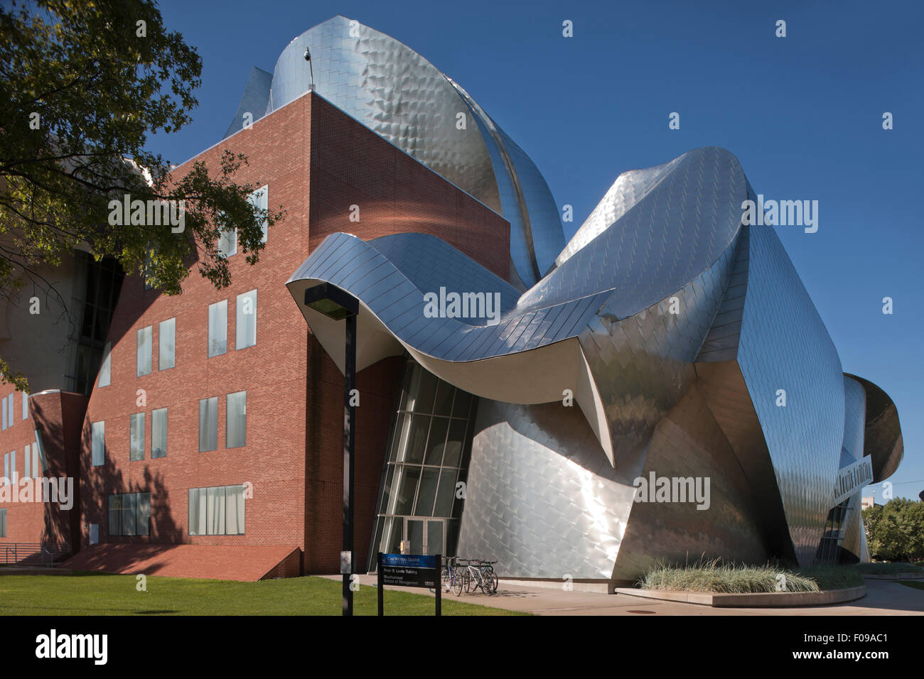 Edificio di Lewis Case Western Reserve University Campus cerchio CLEVELAND OHIO USA Foto Stock