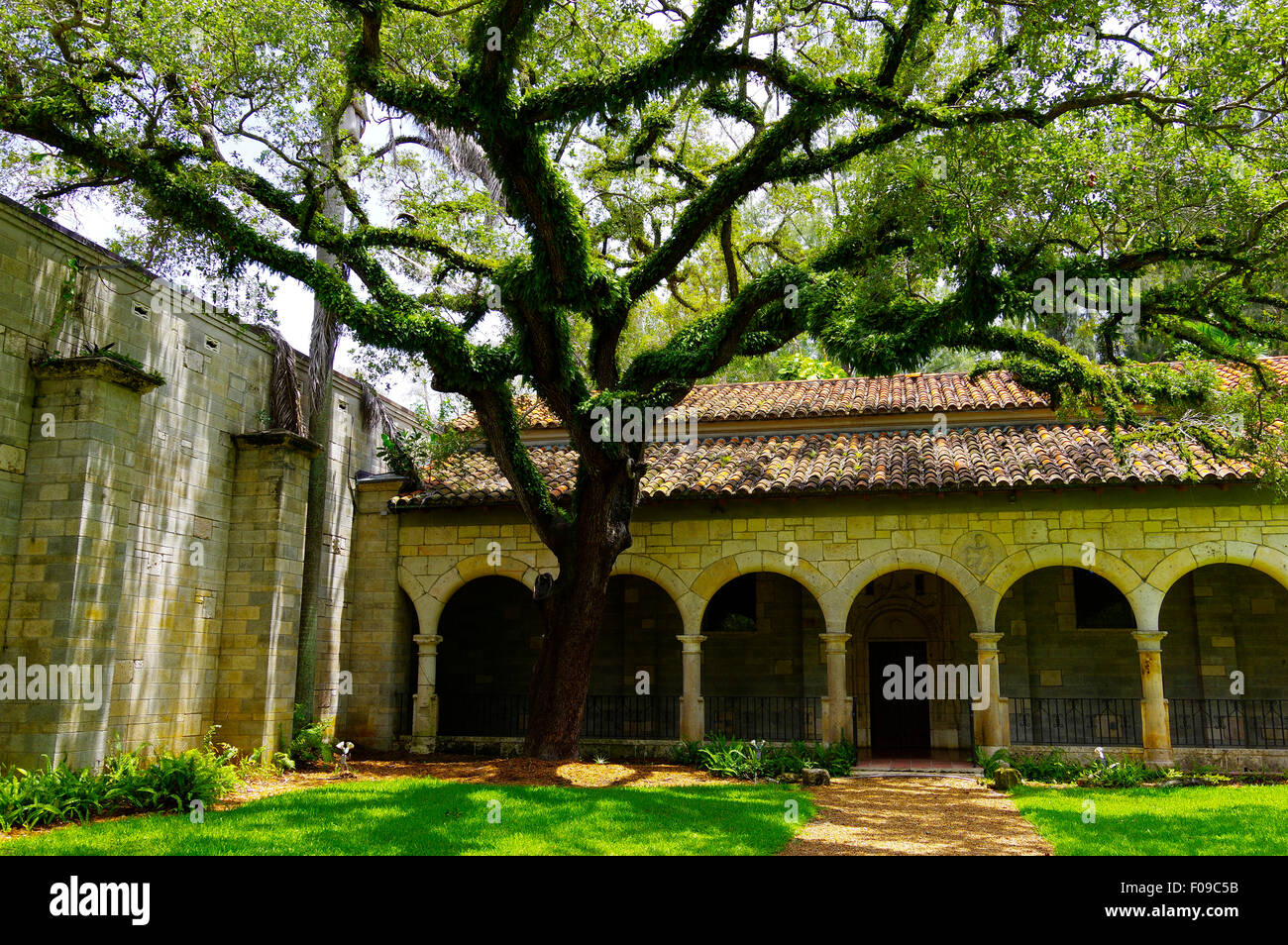 Vista di San Bernardo di Clairvaux monastero nel North Miami Foto Stock
