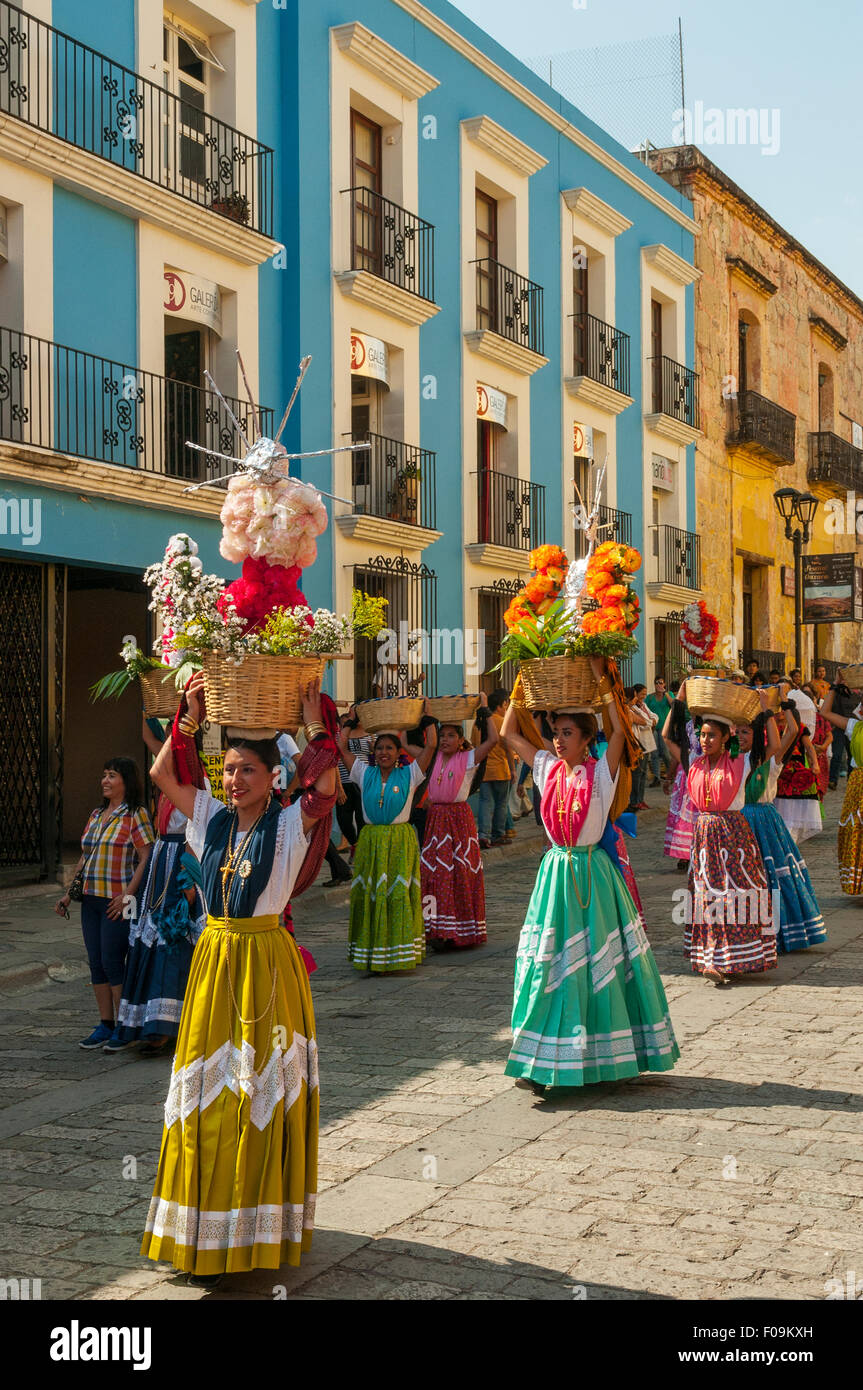 Processione del Festival a Oaxaca, Messico Foto Stock