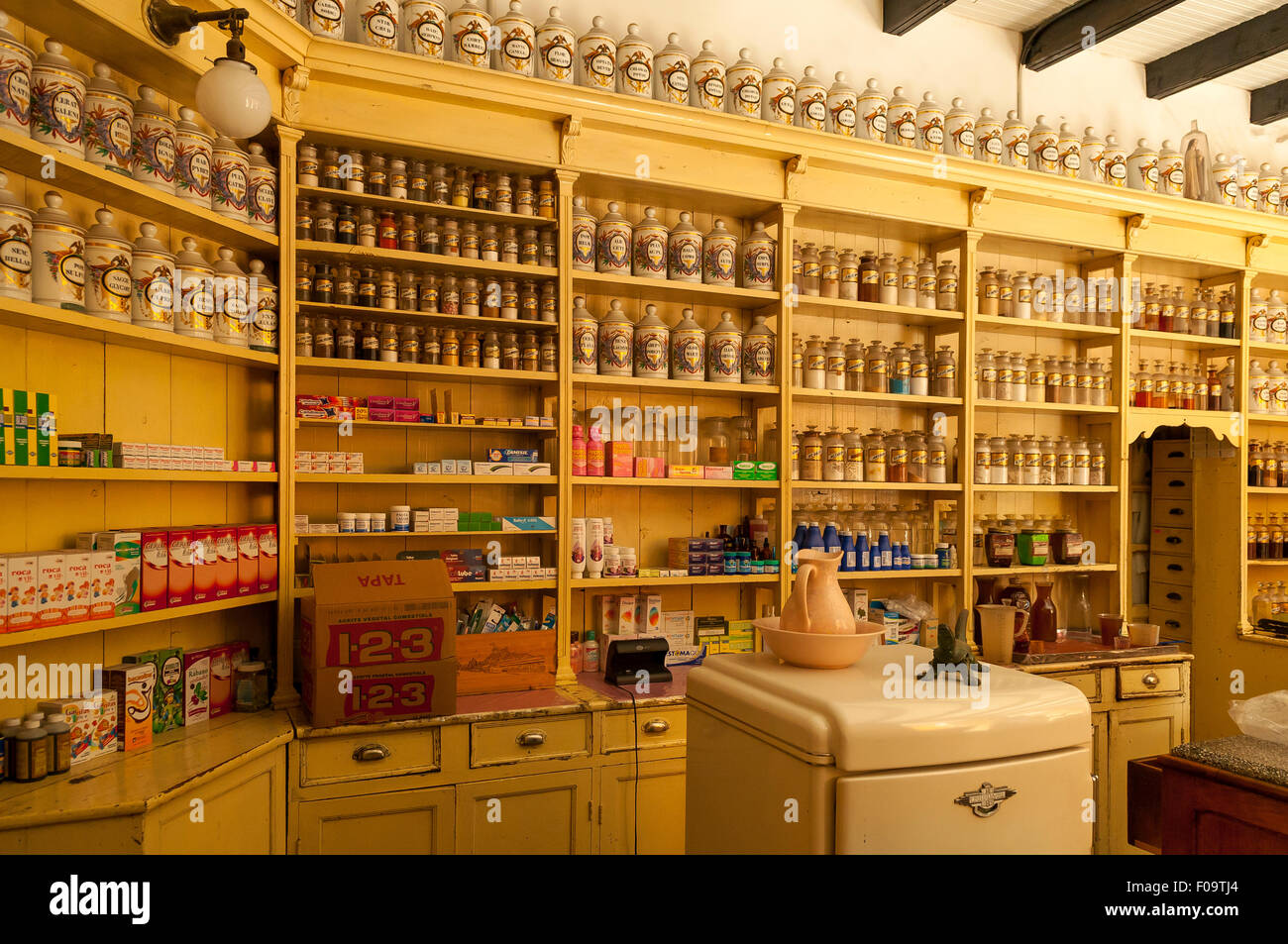 Storica vecchia farmacia, San Miguel De Allende, Messico Foto Stock