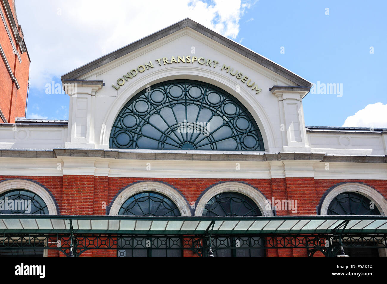 Museo dei Trasporti di Londra, mercato di Covent Garden, Covent Garden, la City of Westminster, Londra, Inghilterra, Regno Unito Foto Stock