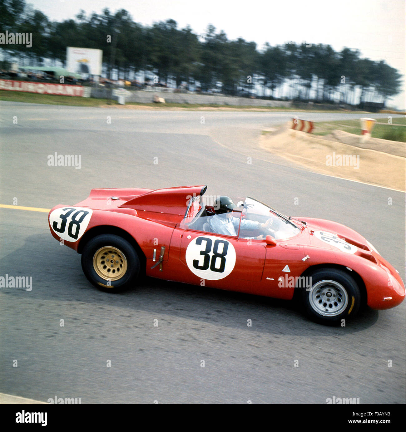 24 Ore Le Mans gara il 29 settembre 1968. Carlo Facetti,Spartaco Dini - Alfa Romeo T33 terminato 5th. Foto Stock