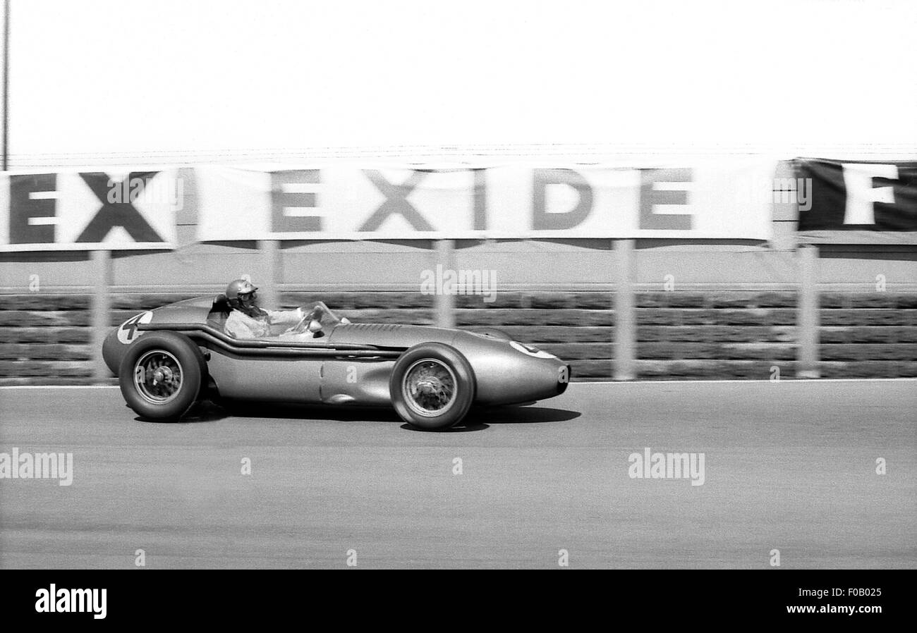 GP di Gran Bretagna a Eglinton 18 luglio 1959 Tony Brooks Vanwall ritirato. No4 Carroll Shelby Aston-Martin. Foto Stock