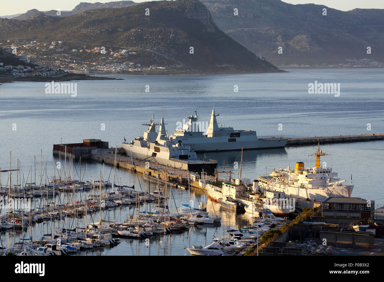 Marina e la base navale di Simon's Town, Città del Capo Foto Stock