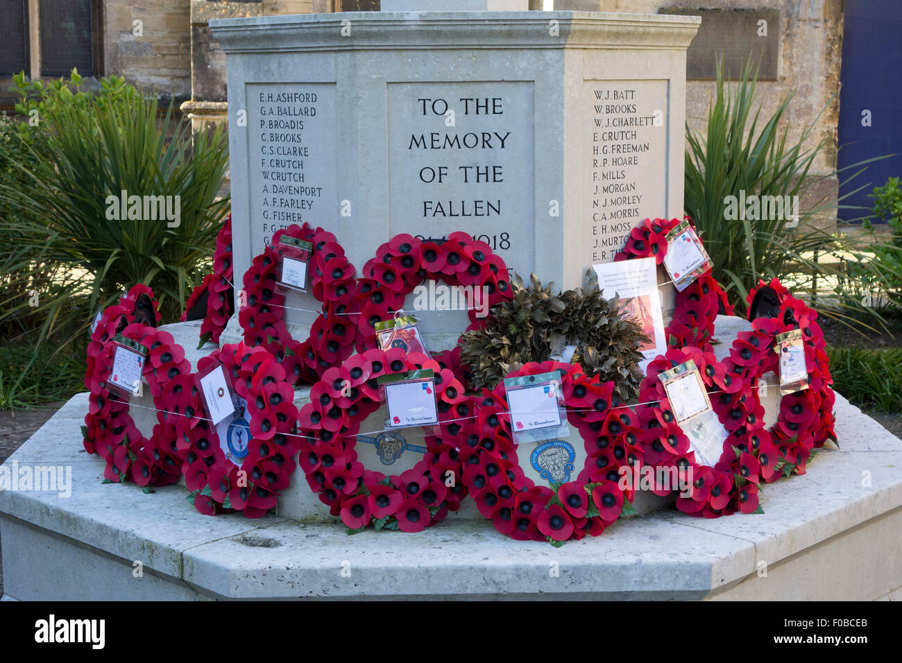 La Prima Guerra Mondiale La Prima guerra mondiale, un grande memoriale di guerra di fronte a Santa Maria Magdalena Chiesa Woodstock Oxfordshire Inghilterra UK Europa Foto Stock