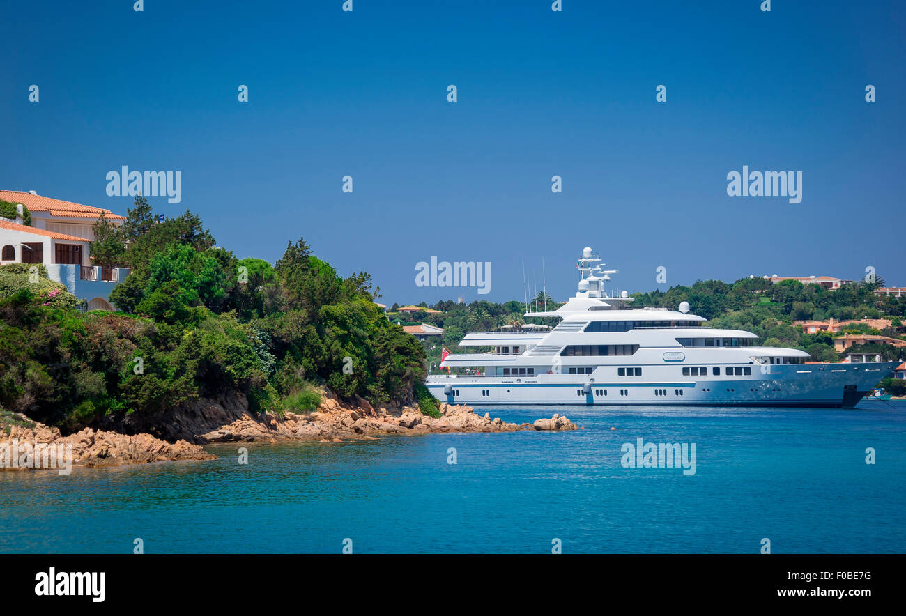 Bellissimo villaggio di porto cervo , il centro principale della Costa Smeralda, SARDEGNA Foto Stock