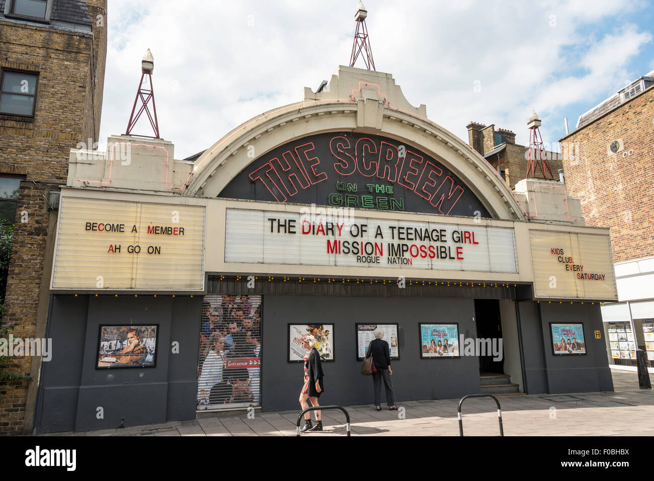 L'Art Deco schermo sulla collina Cinema, Upper Street, Islington, London Borough di Islington, London, England, Regno Unito Foto Stock