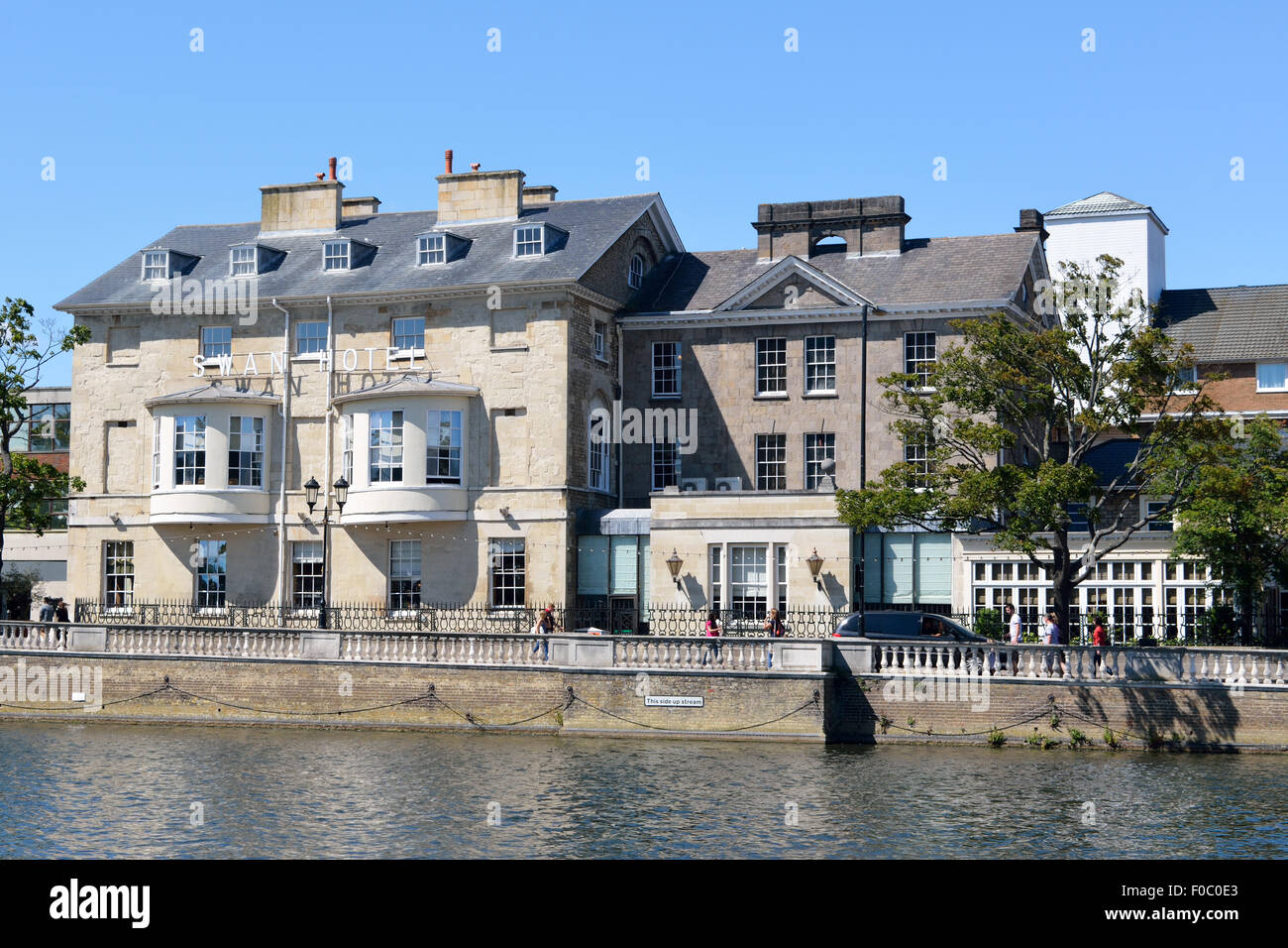 The Swan Hotel un popolare luogo di nozze in Bedford sulle rive del fiume Ouse, nel Bedfordshire, Inghilterra Foto Stock