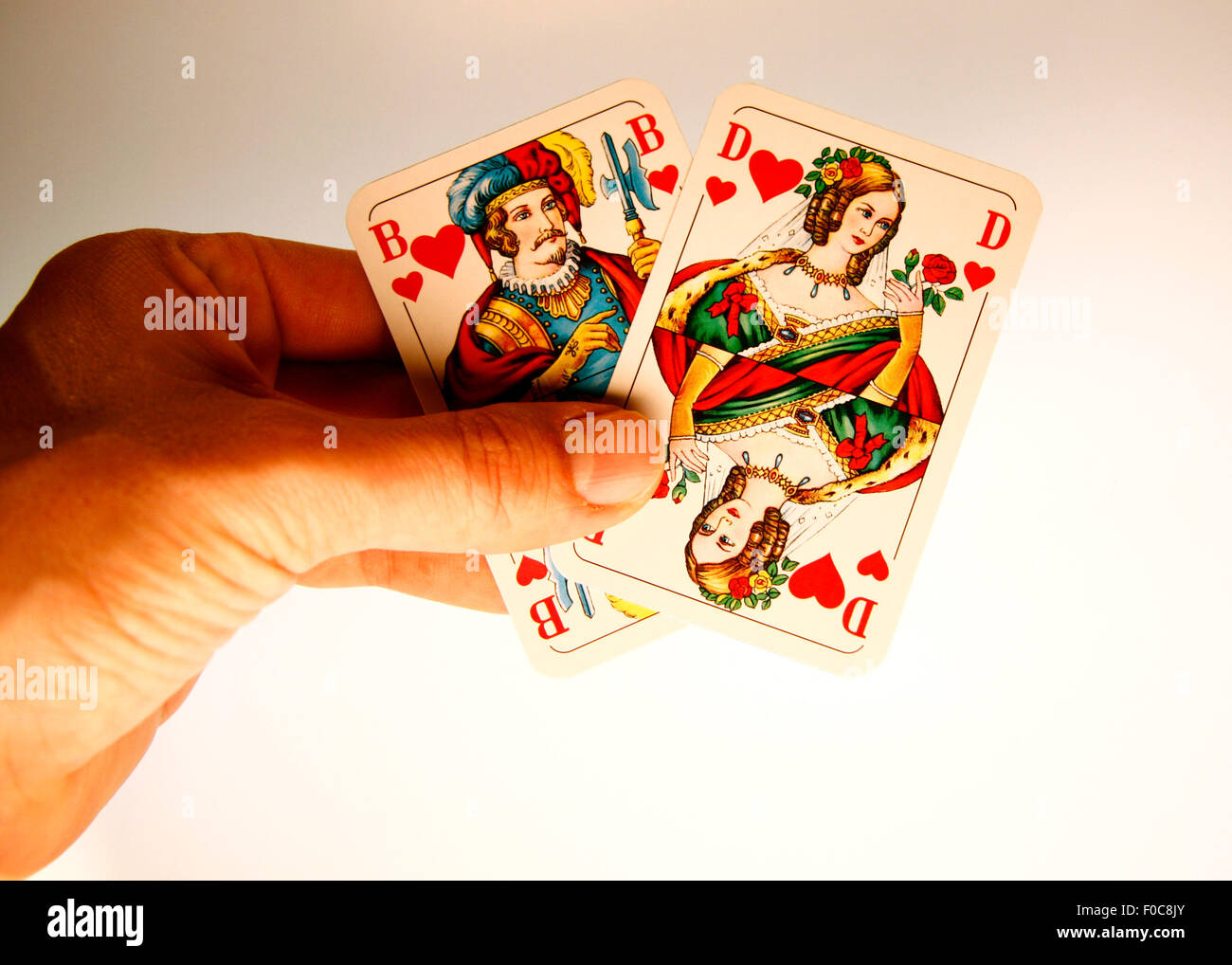 Herz Bube und Herz Dame - Symbolbild Kartenspiel/ scheda di gioco. Foto Stock