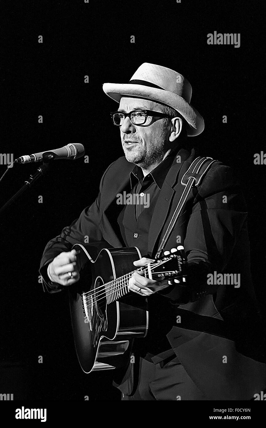 Elvis Costello rivestimento padiglione presso la Royal Concert Hall di Glasgow per il suo tour solista con: Elvis Costello dove: Glasgow, Scotland, Regno Unito quando: 11 Giu 2015 Foto Stock