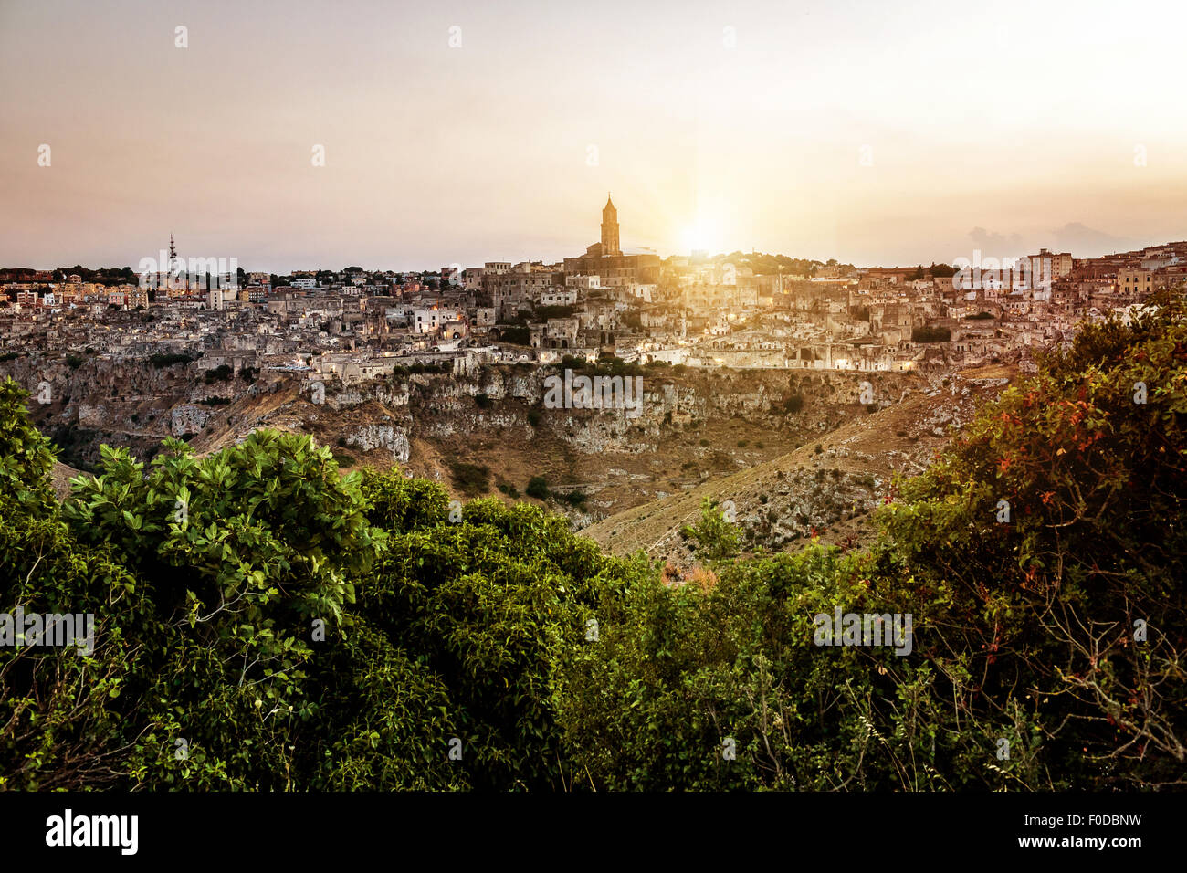 L'incredibile paesaggio di Matera, la città di pietre nella regione Basilicata Foto Stock