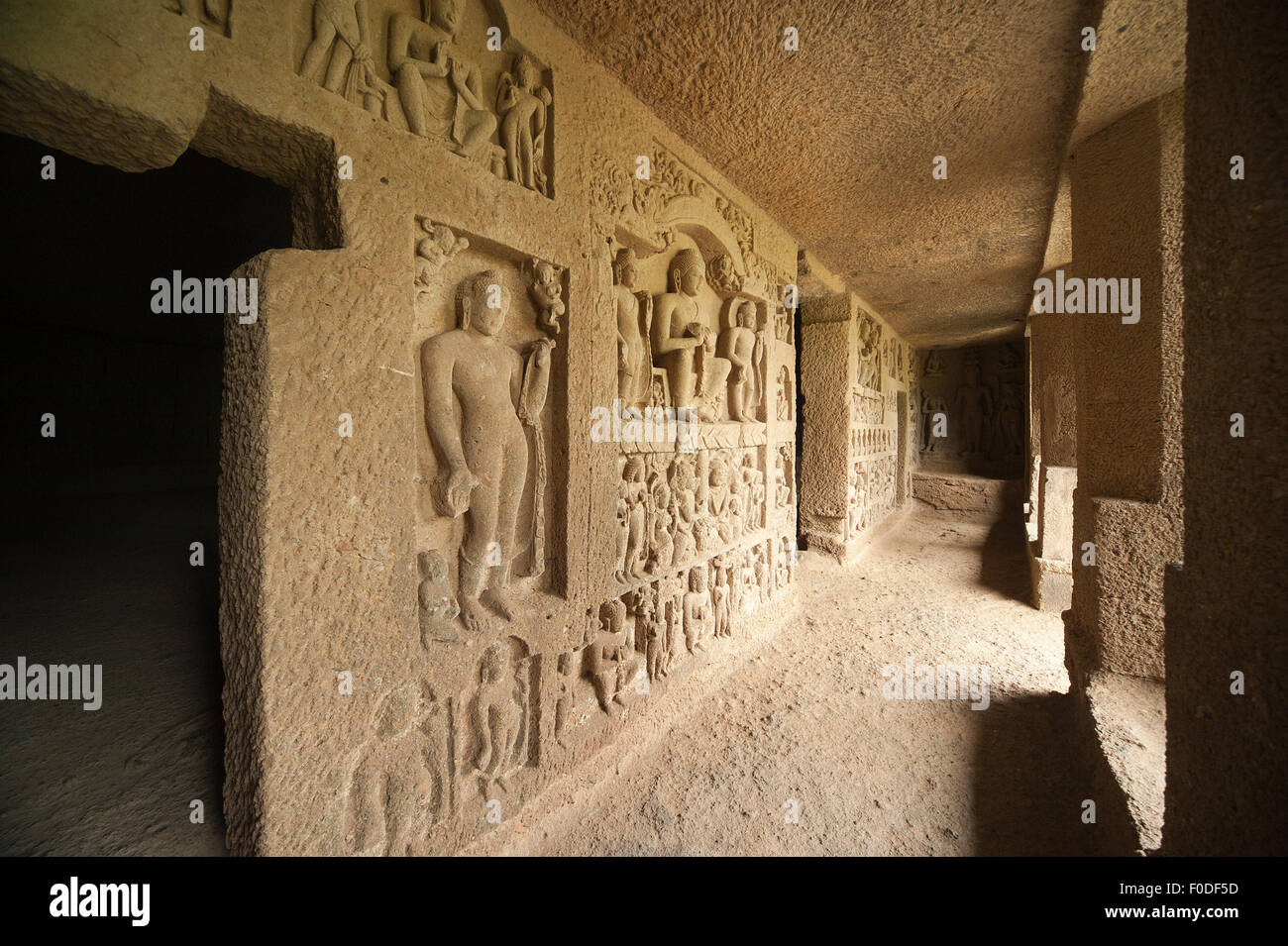 Le grotte Kanheri fu girato nel Parco nazionale di Sanjay Gandhi, Mumbai, India Foto Stock