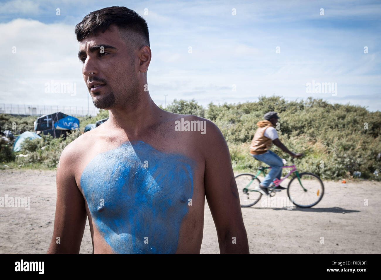 Calais, Francia. 12 Agosto, 2015. La vita in Calais Migrant 'Jungle' Credit: Guy Corbishley/Alamy Live News Foto Stock