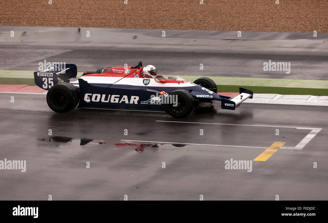 Un 1981 ,Toleman TG 181 auto di Formula Uno, essendo dimostrato al 2015 Silverstone Classic. Foto Stock