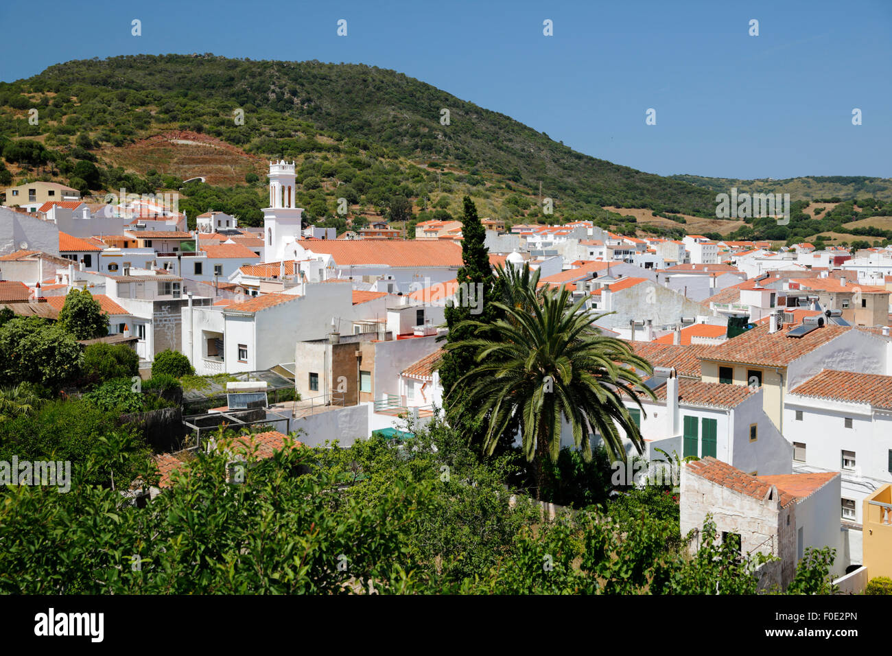 Vista sulla città terrestre, Ferreries, Menorca, isole Baleari, Spagna, Europa Foto Stock