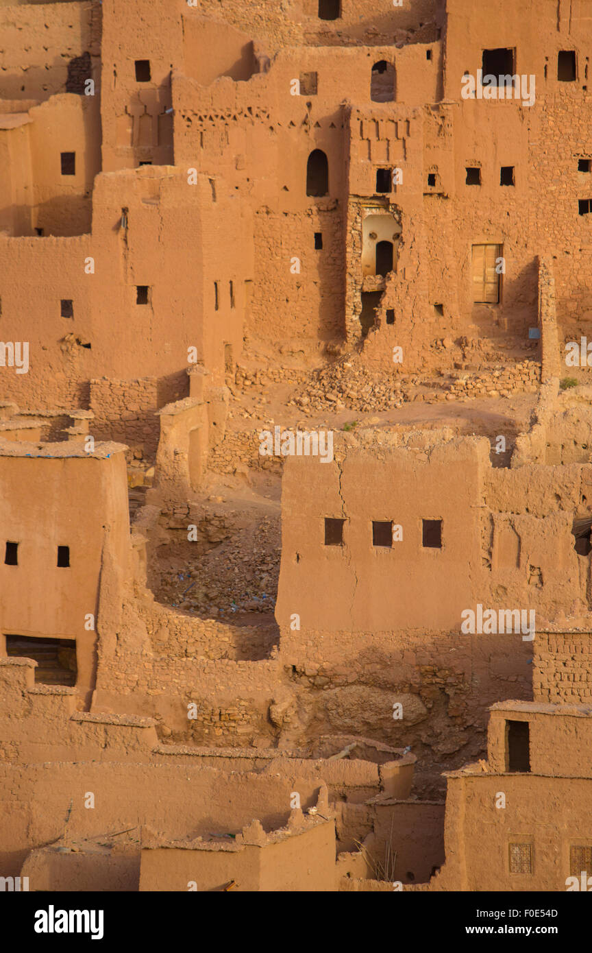 Aït-ben-Haddou è una città fortificata o ksar, lungo il primo percorso caravan tra Sahara e a Marrakech. Foto Stock