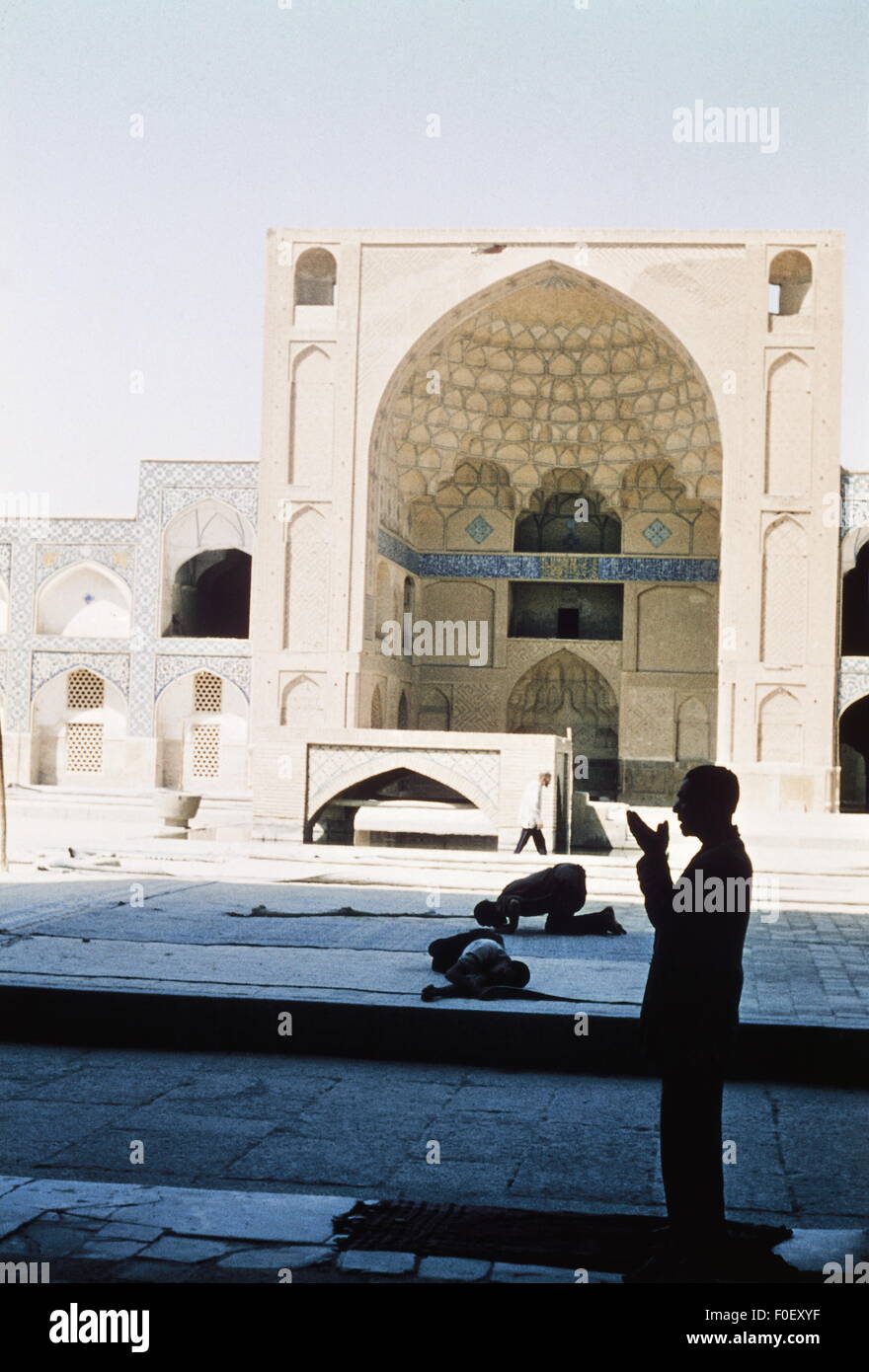 Geografia / viaggio, Iran, Esfahan, moschea, Masjid-e Yomeh (Moschea del Venerdì), costruito: 700 d.C., anni 60, diritti aggiuntivi-clearences-non disponibile Foto Stock