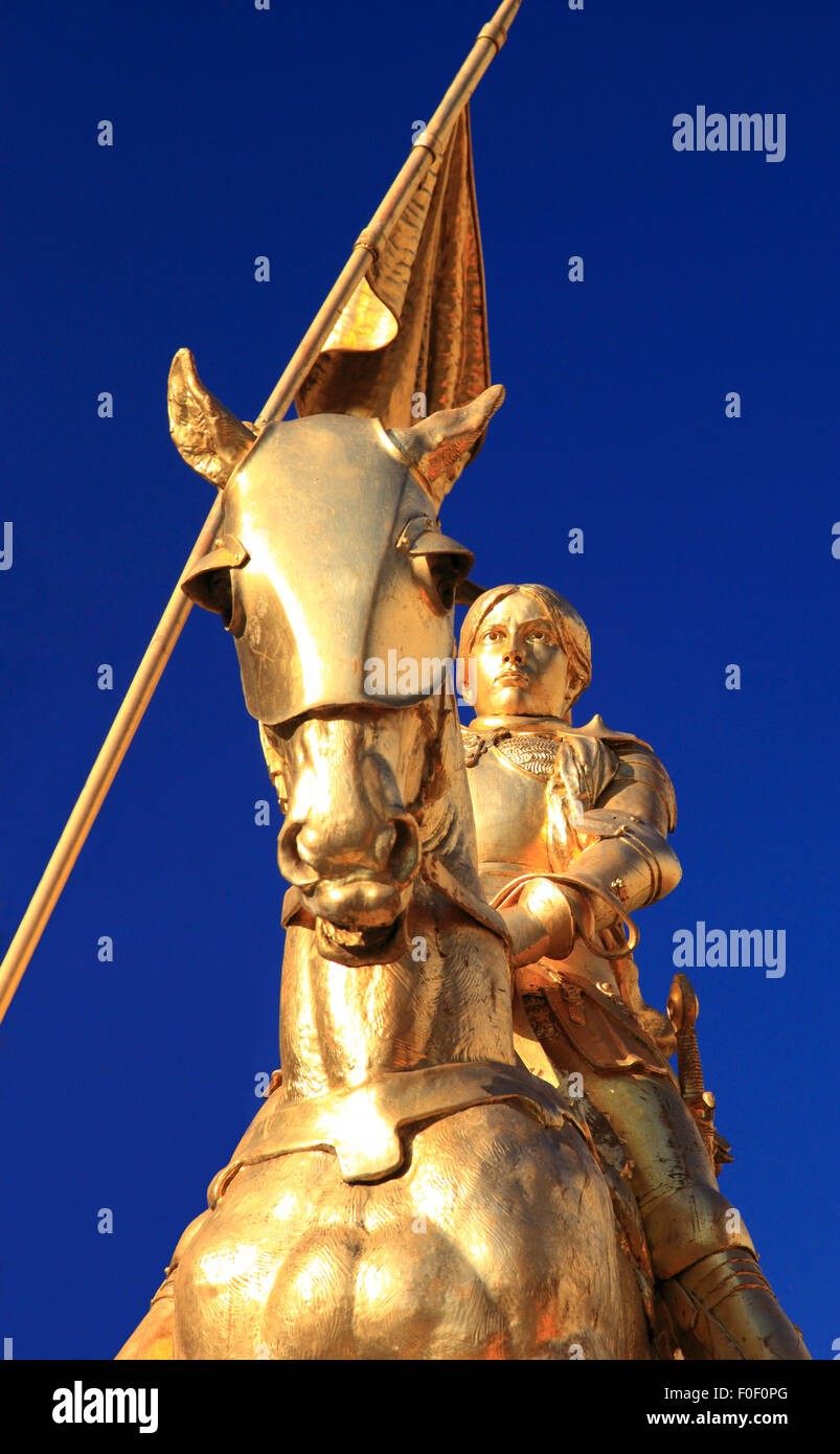 Statua di Giovanna d'arco a Parigi, in Francia, in Europa Foto Stock