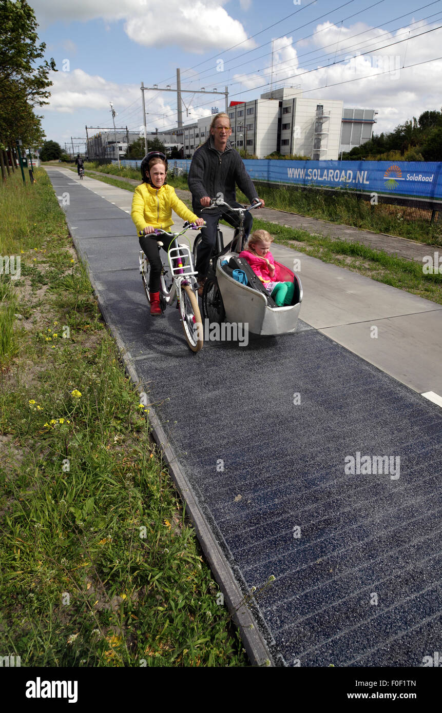 La SolaRoad, Krommenie, North Holland, Paesi Bassi. Foto Stock