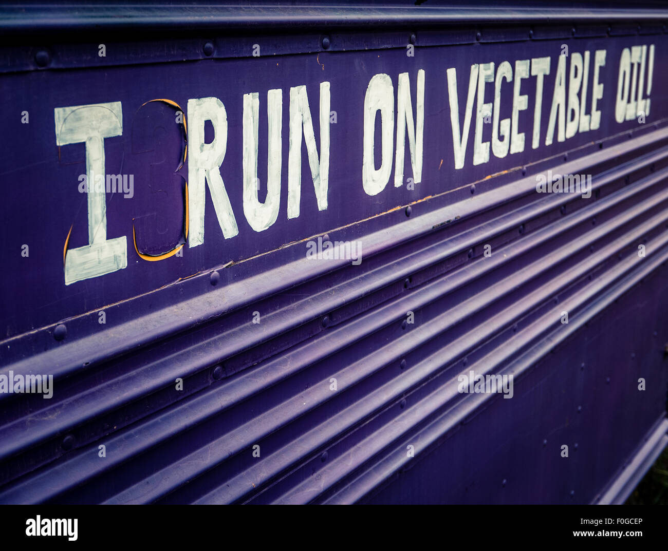 Vintage School Bus convertito in esecuzione su olio vegetale biocarburante Foto Stock