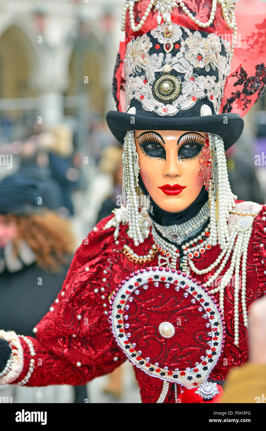 Splendido costume veneziano al Carnevale di Venezia Foto Stock