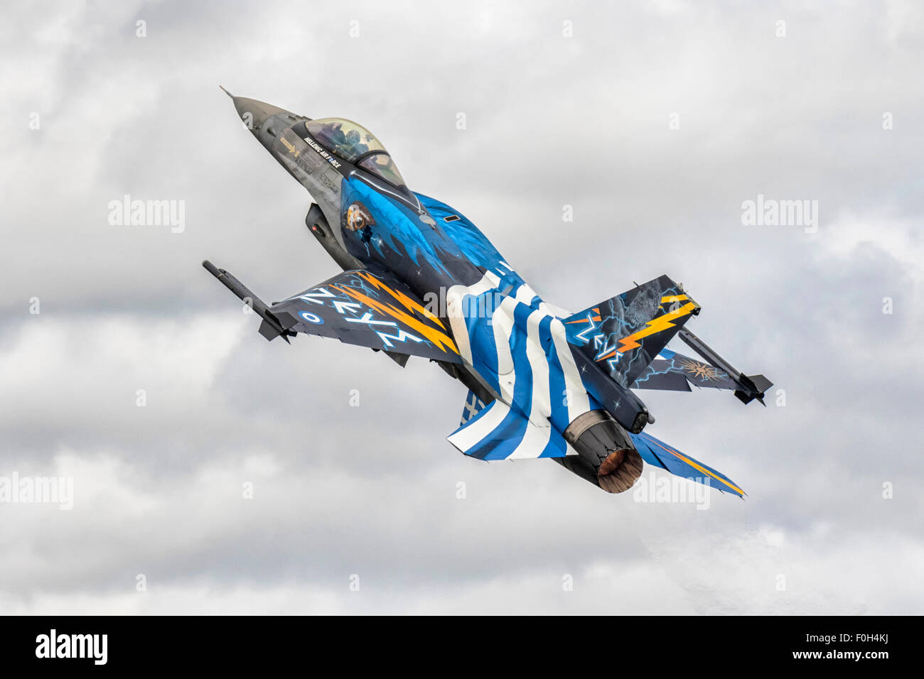 General Dynamics F16 Fighting Falcon del Greco Air force Foto Stock
